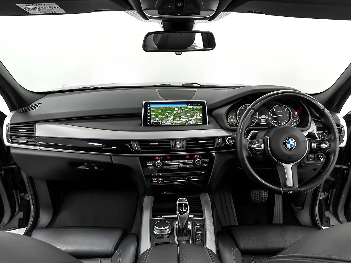 Used 2018 BMW X5 M Sport Space Grey - Interior and Exterior details 18