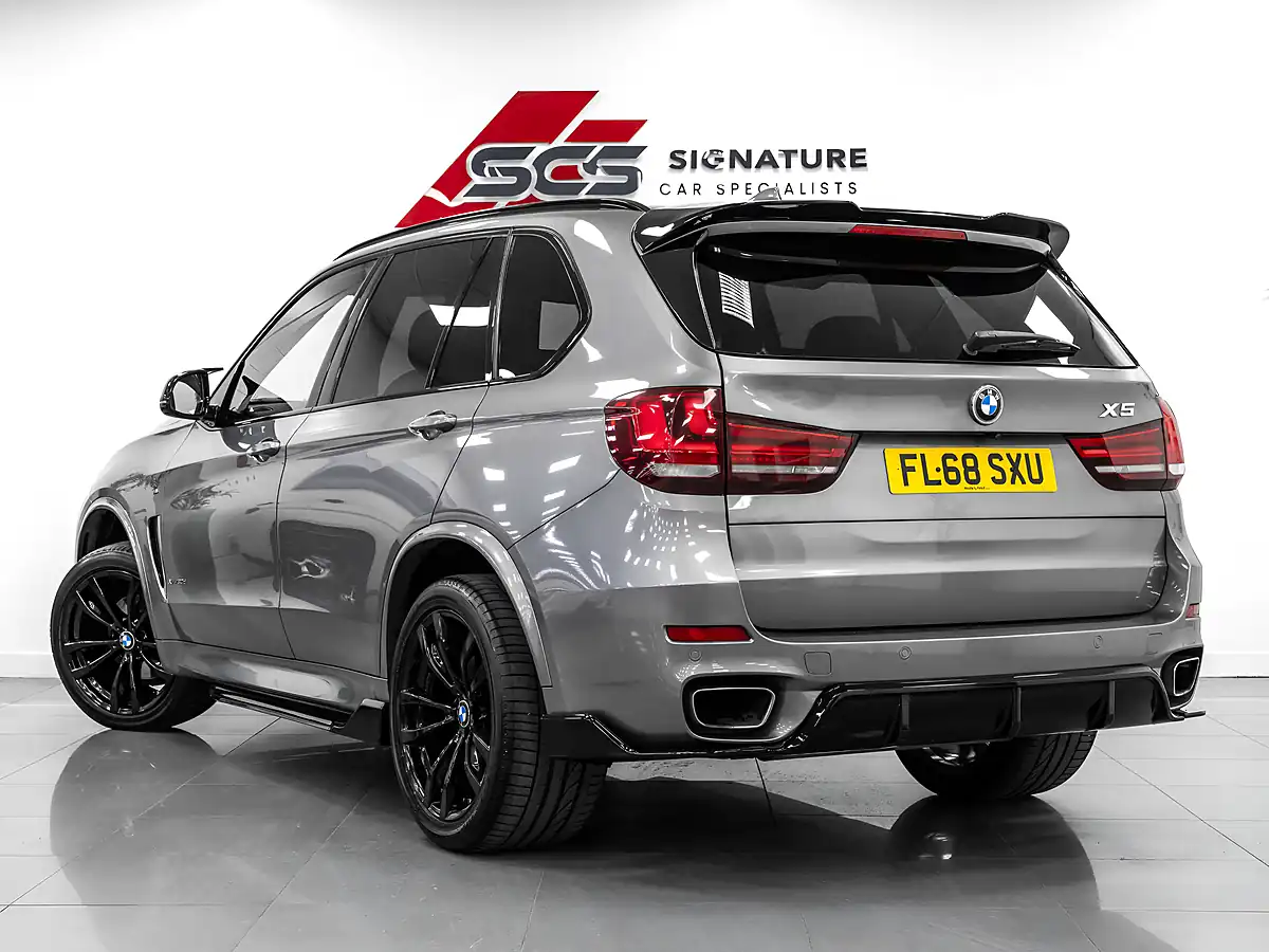 Used 2018 BMW X5 M Sport Space Grey - Interior and Exterior details 2
