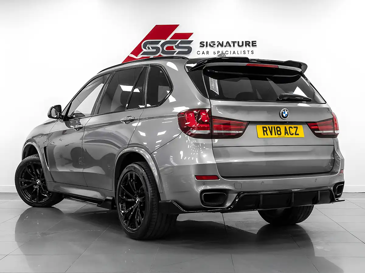 Used 2018 BMW X5 M Sport Space Grey - Interior and Exterior details 4
