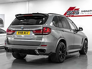 Used 2018 BMW X5 M Sport Space Grey - Interior and Exterior details 5