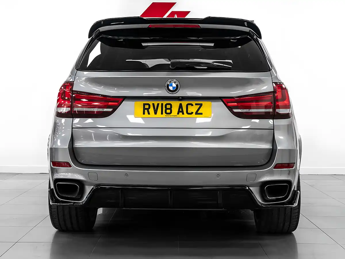 Used 2018 BMW X5 M Sport Space Grey - Interior and Exterior details 7