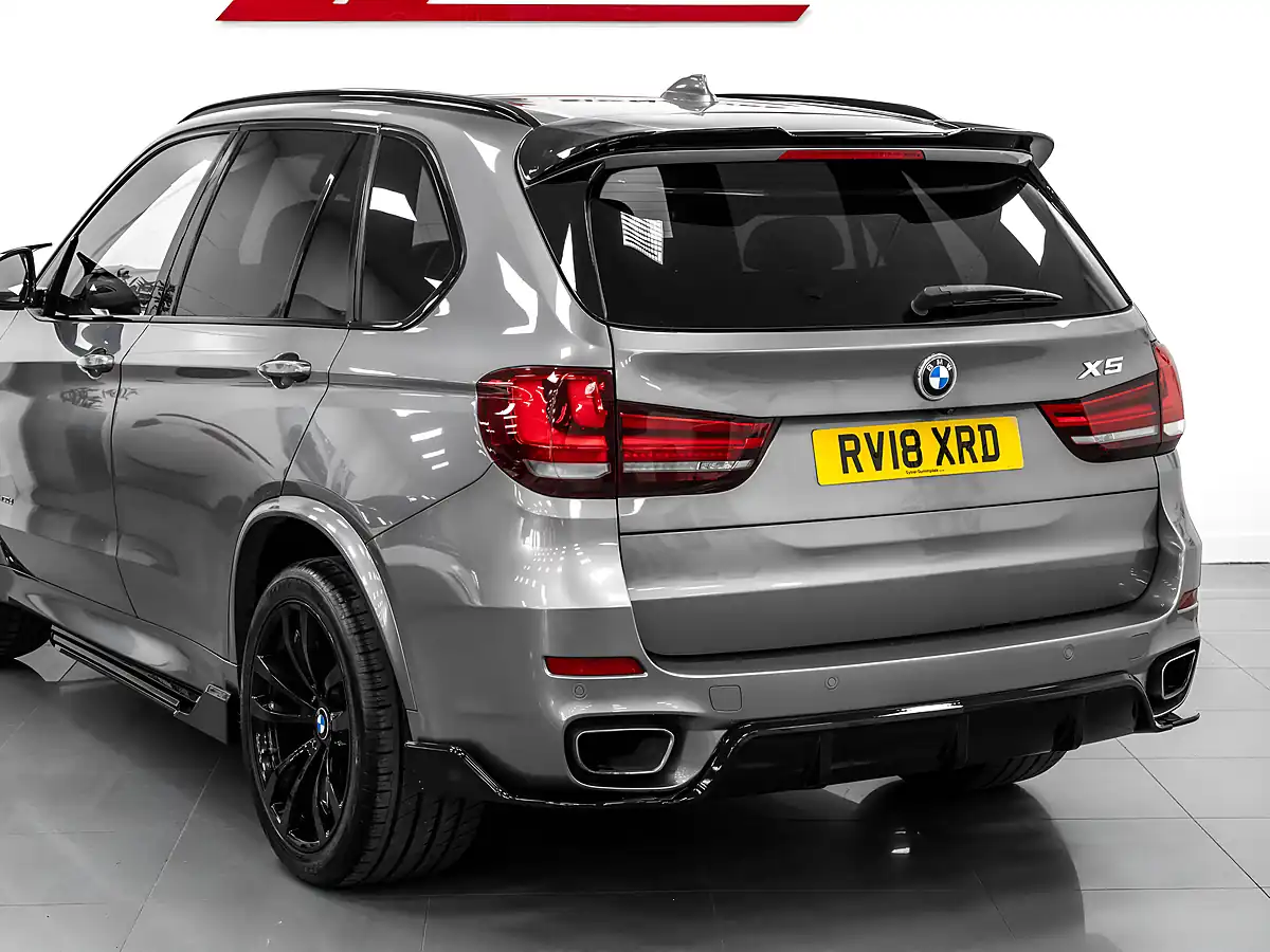 Used 2018 BMW X5 M Sport Space Grey - Interior and Exterior details 10