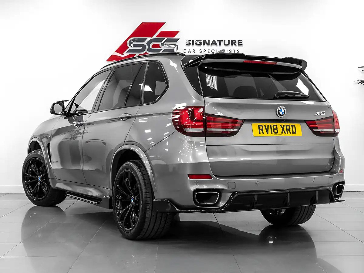 Used 2018 BMW X5 M Sport Space Grey - Interior and Exterior details 4