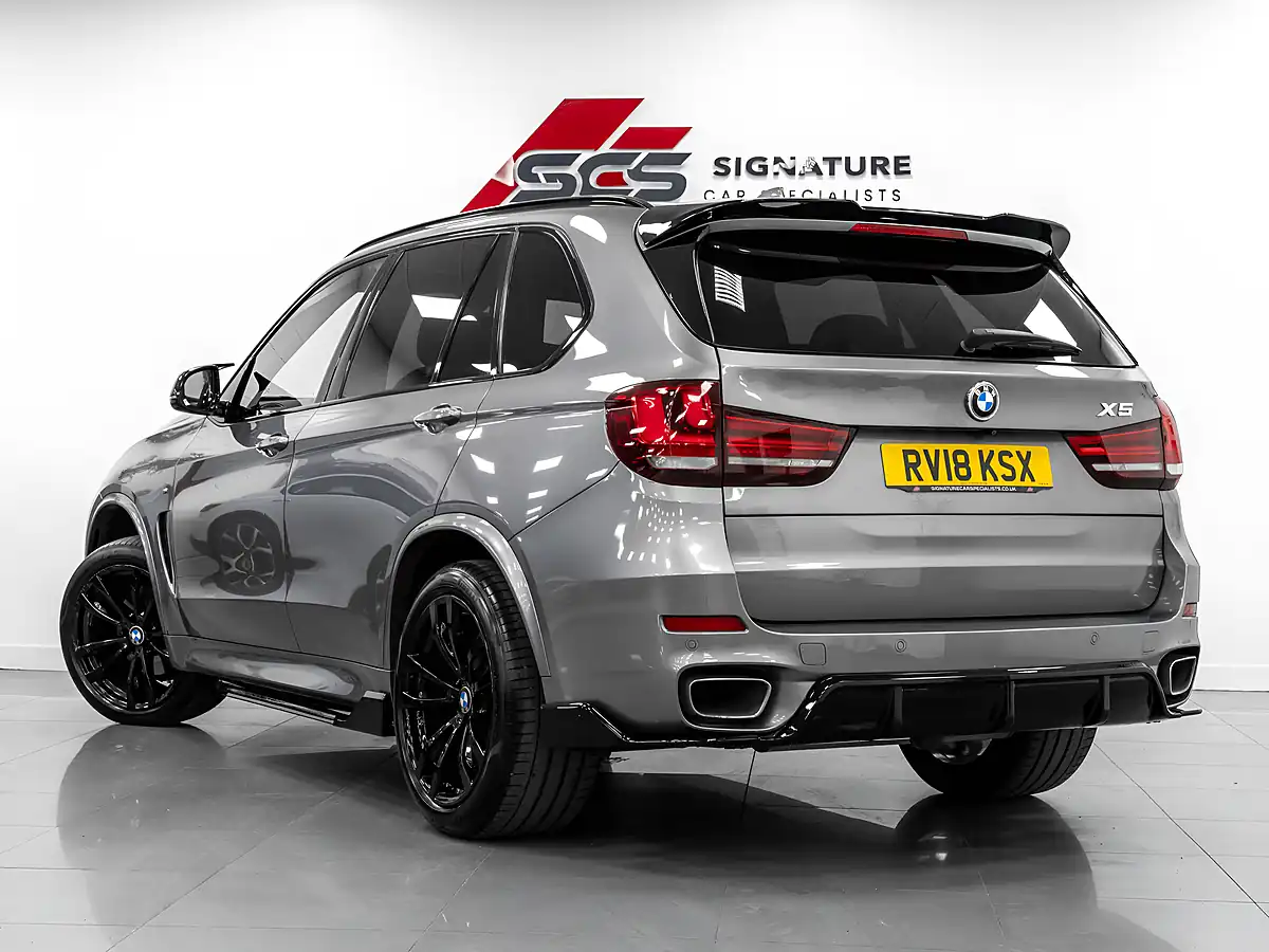 Used 2018 BMW X5 M Sport Space Grey - Interior and Exterior details 4