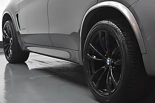 Used 2018 BMW X5 M Sport Space Grey - Interior and Exterior details 12
