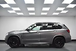Used 2018 BMW X5 M Sport Space Grey - Interior and Exterior details 2