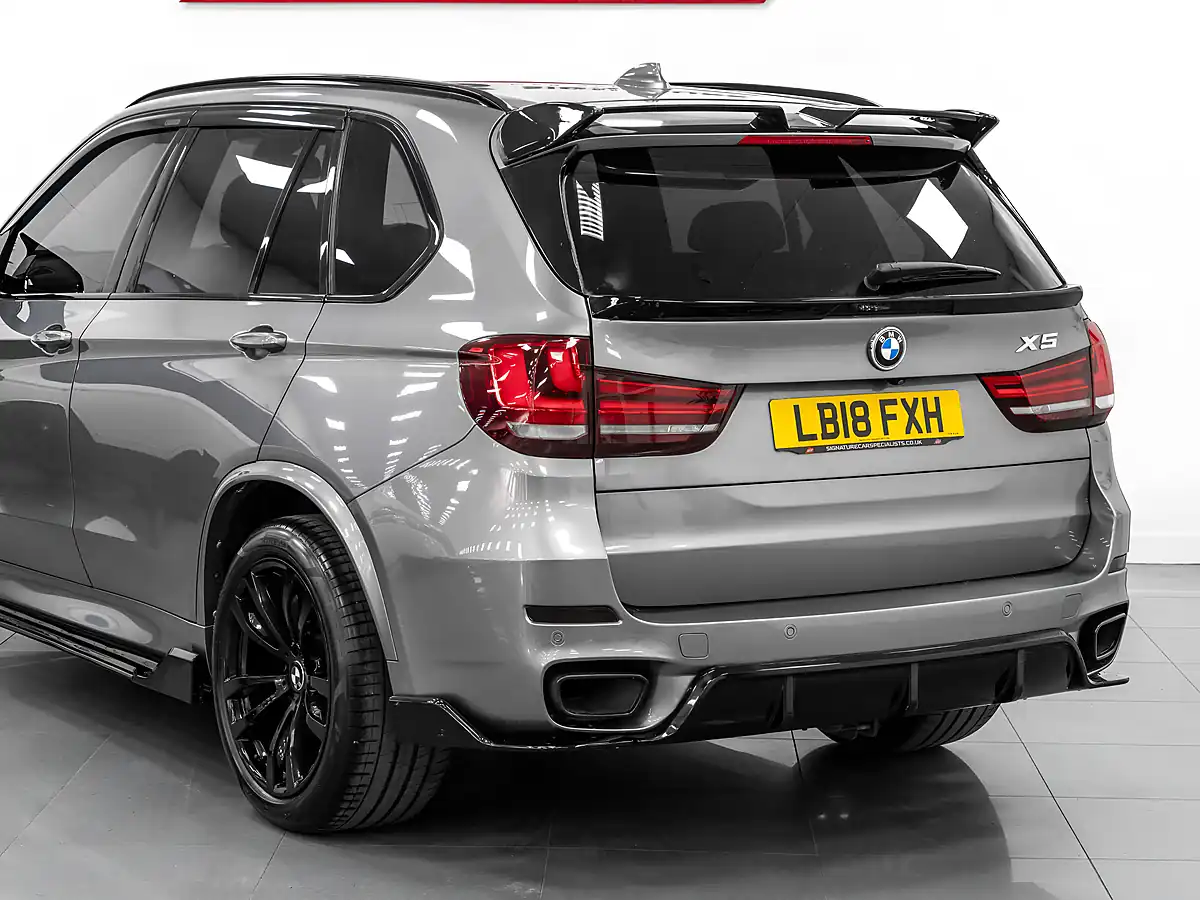 Used 2018 BMW X5 M Sport Space Grey - Interior and Exterior details 10