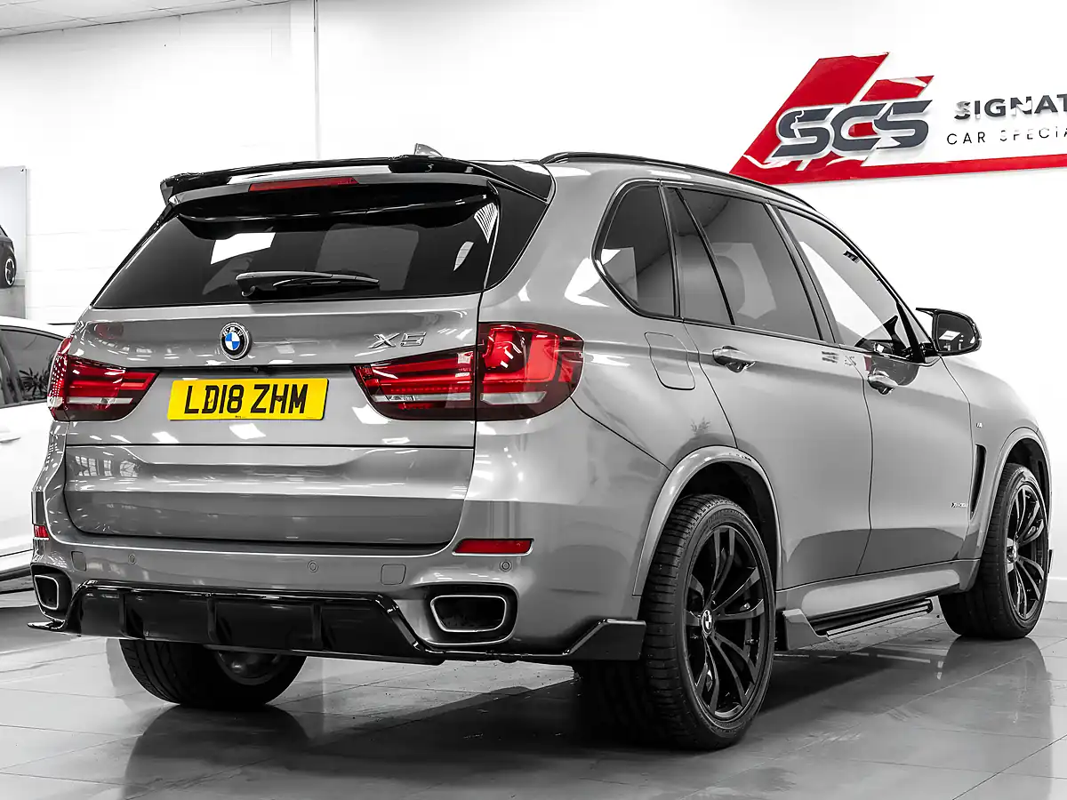 Used 2018 BMW X5 M Sport Space Grey - Interior and Exterior details 5