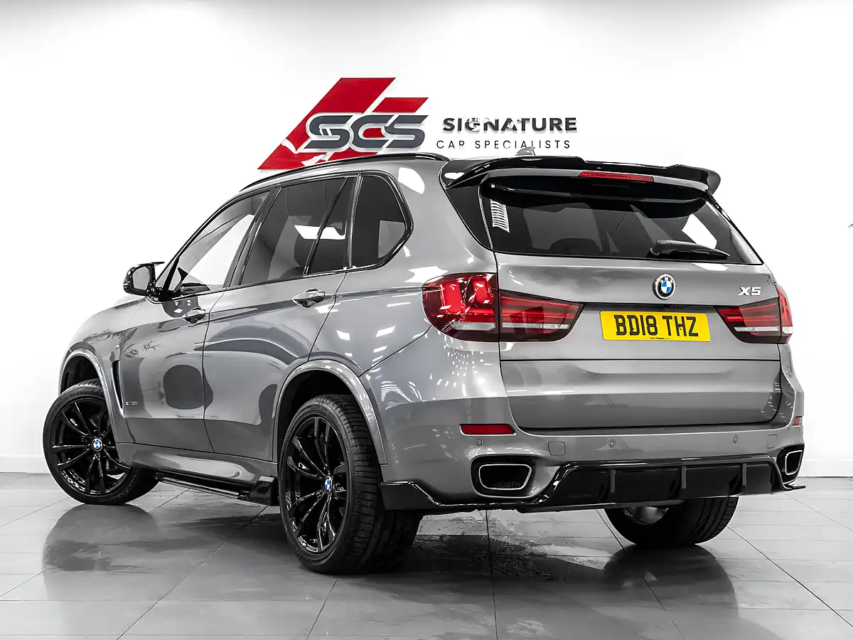 Used 2018 BMW X5 M Sport Space Grey - Interior and Exterior details 4