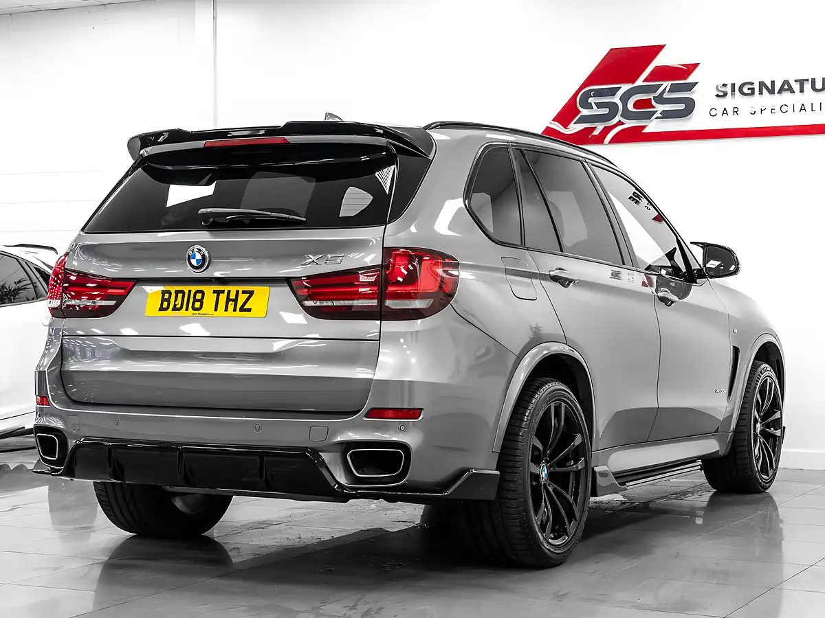 Used 2018 BMW X5 M Sport Space Grey - Interior and Exterior details 5