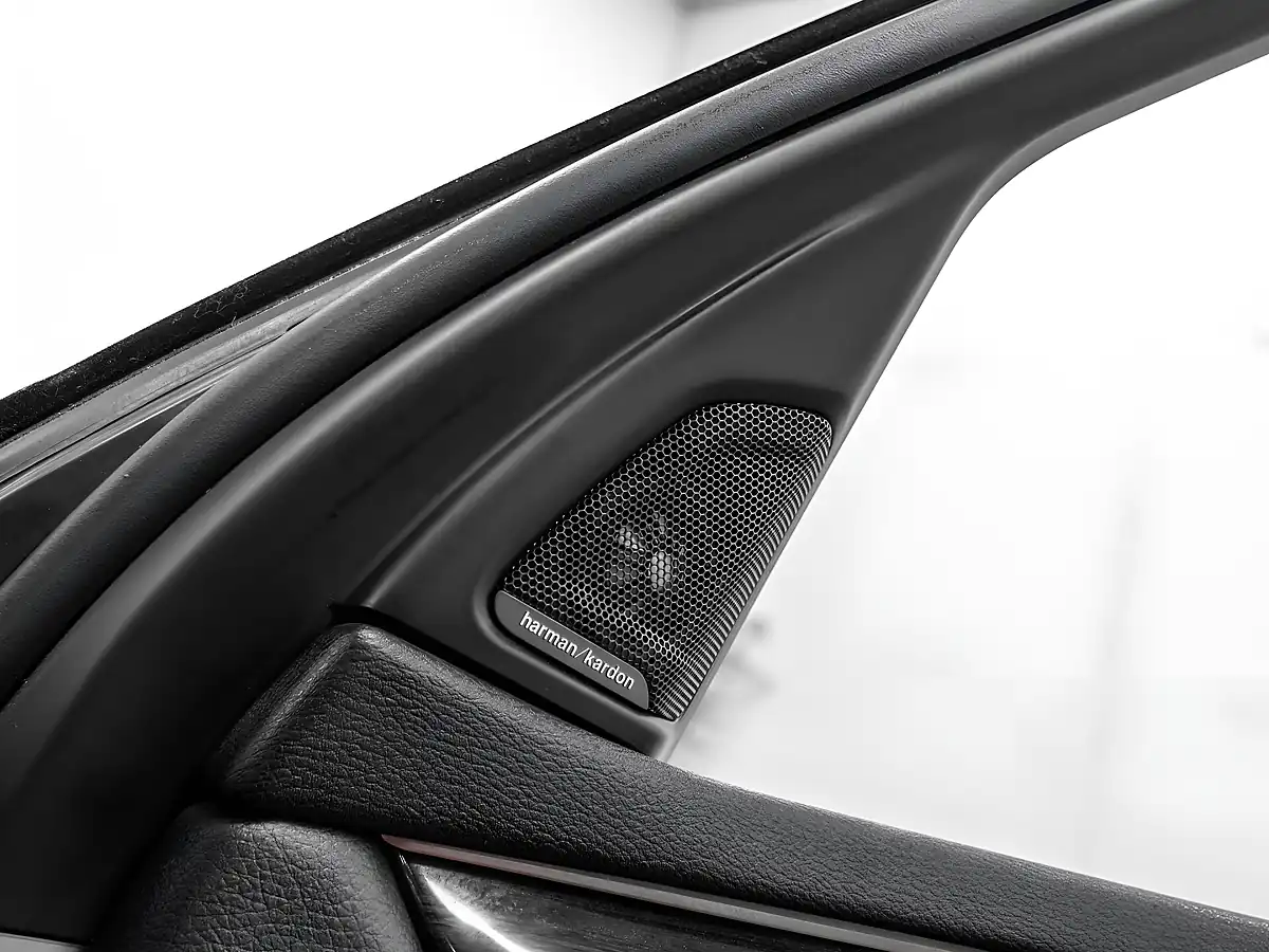 Used 2018 BMW X5 M Sport Space Grey - Interior and Exterior details 18