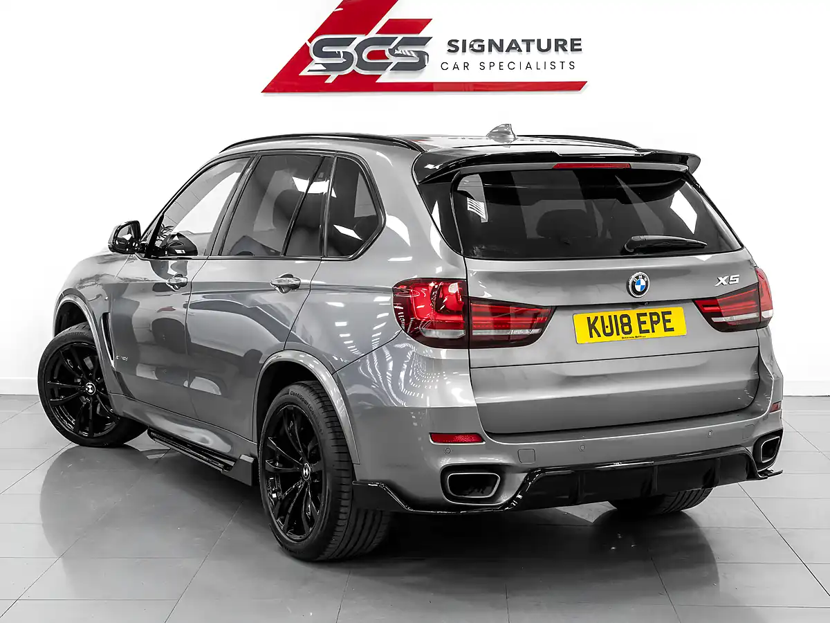 Used 2018 BMW X5 M Sport Space Grey - Interior and Exterior details 9