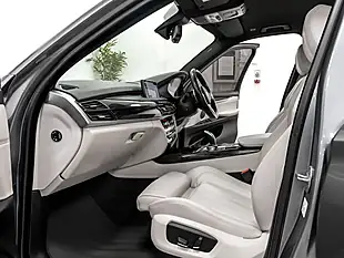 Used 2018 BMW X5 M Sport Space Grey Metallic - Interior and Exterior details 16