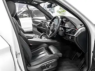 Used 2018 BMW X5 M Sport White - Interior and Exterior details 15
