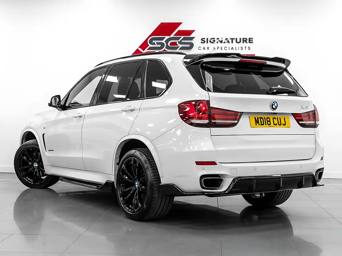 Used 2018 BMW X5 M Sport White - Interior and Exterior details 4