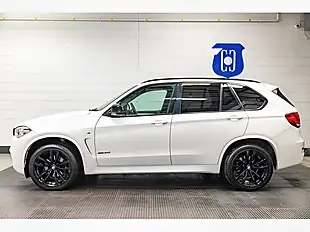 Used 2018 BMW X5 M Sport White - Interior and Exterior details 4
