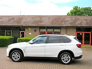 Used 2018 BMW X5 Se White - Interior and Exterior details 6