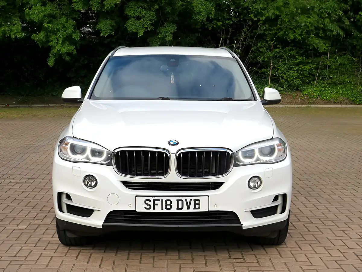 Used 2018 BMW X5 Se White - Interior and Exterior details 8
