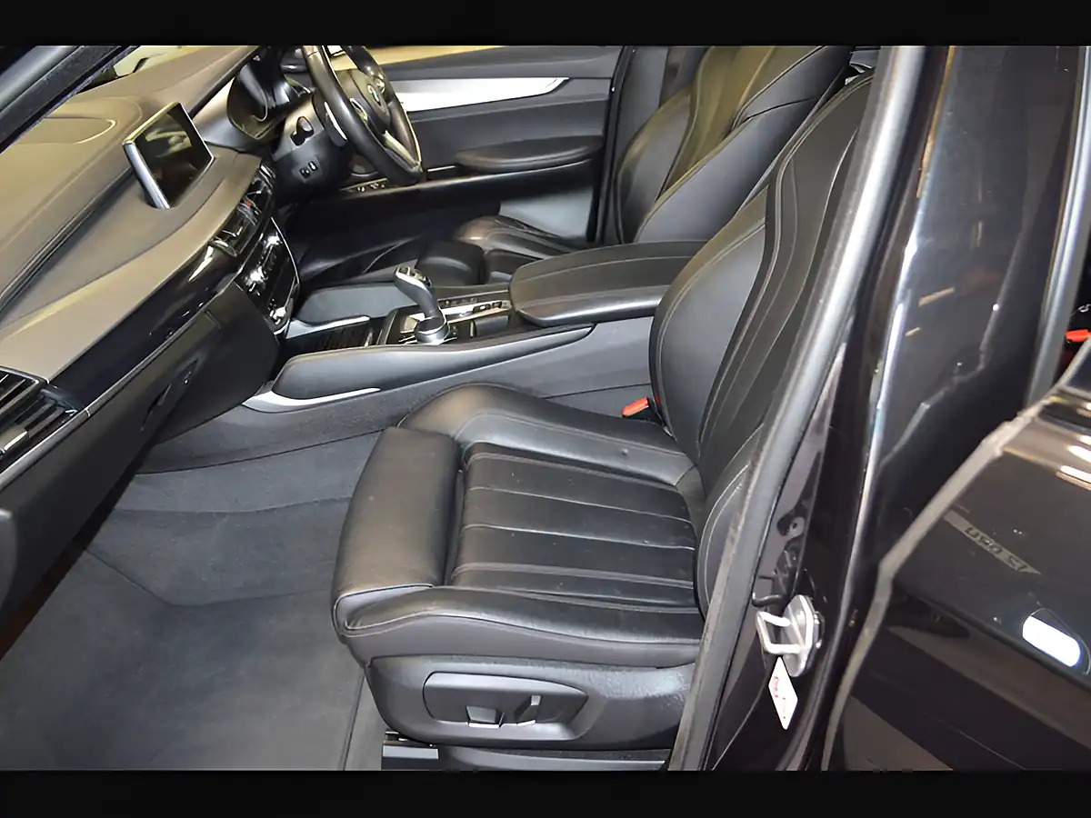 Used 2018 BMW X6 M Sport Black Sapphire - Interior and Exterior details 11