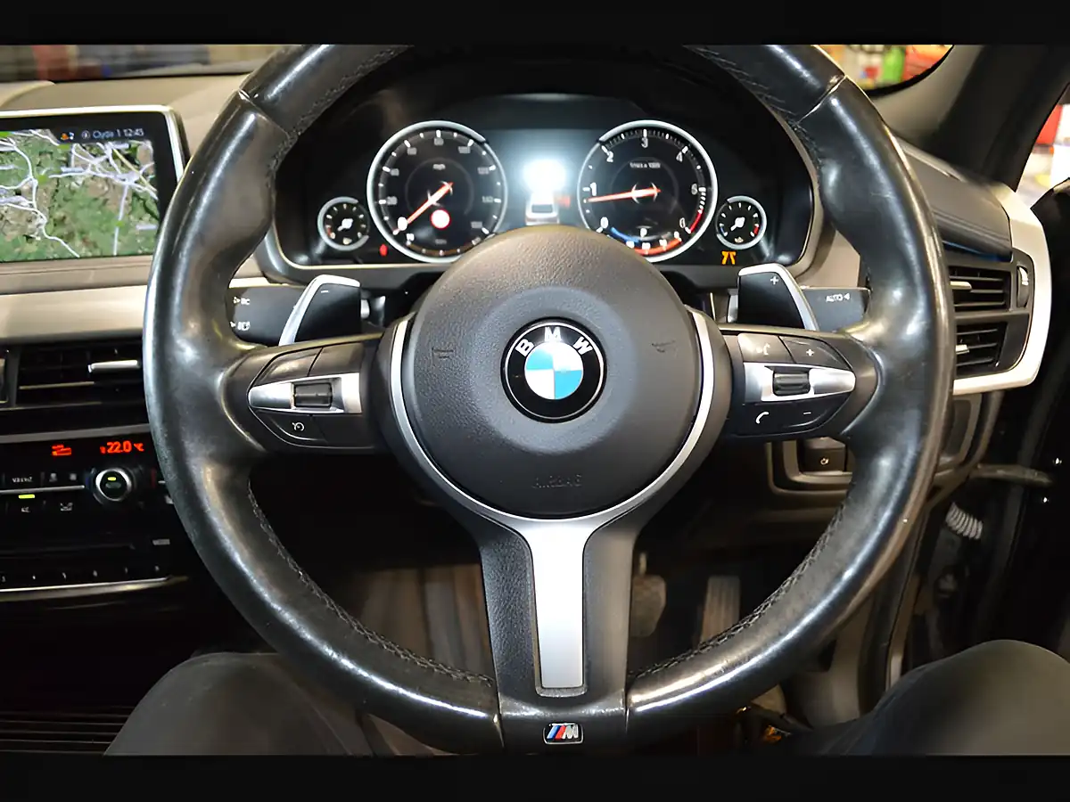 Used 2018 BMW X6 M Sport Black Sapphire - Interior and Exterior details 15