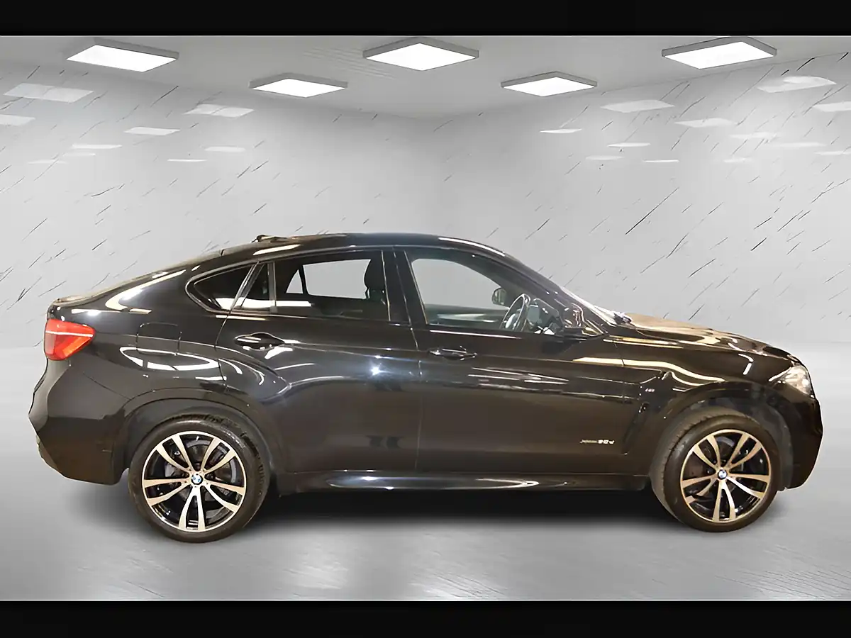 Used 2018 BMW X6 M Sport Black Sapphire - Interior and Exterior details 4