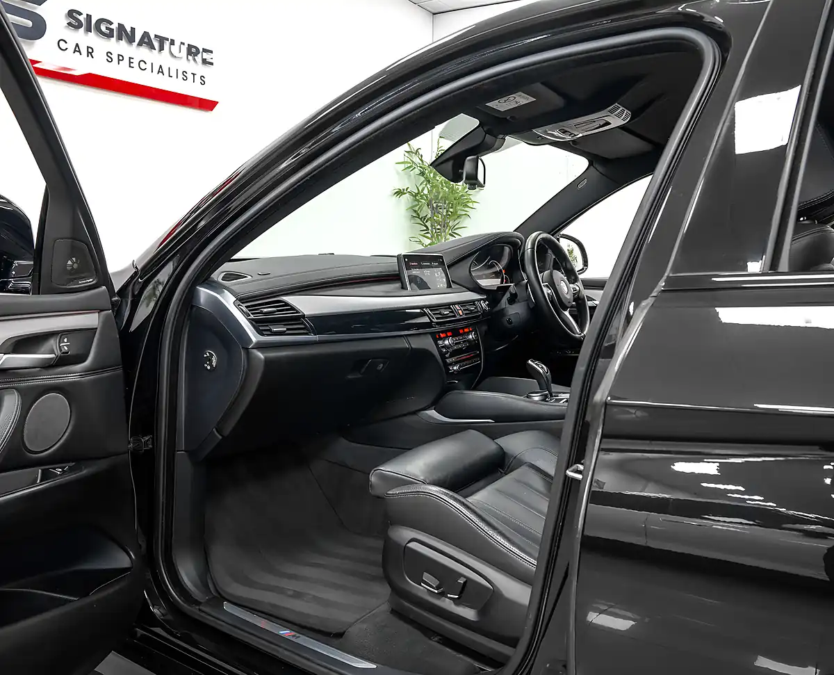 Used 2018 BMW X6 M Sport Black Sapphire - Interior and Exterior details 11