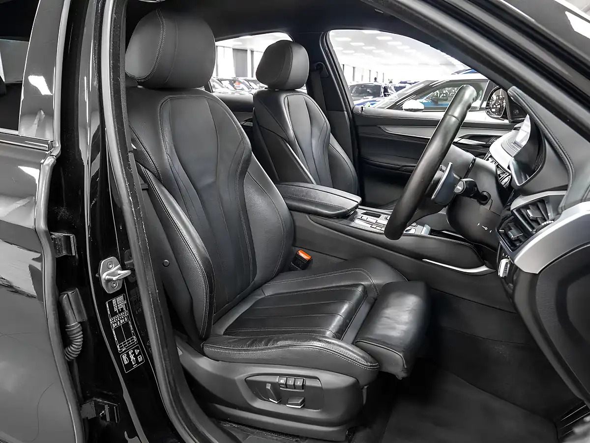 Used 2018 BMW X6 M Sport Black Sapphire - Interior and Exterior details 13