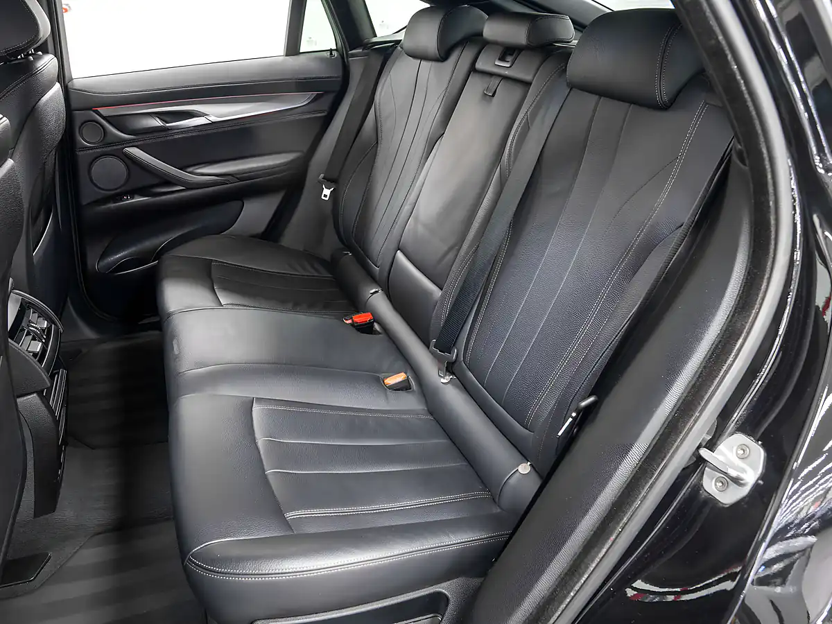Used 2018 BMW X6 M Sport Black Sapphire - Interior and Exterior details 14