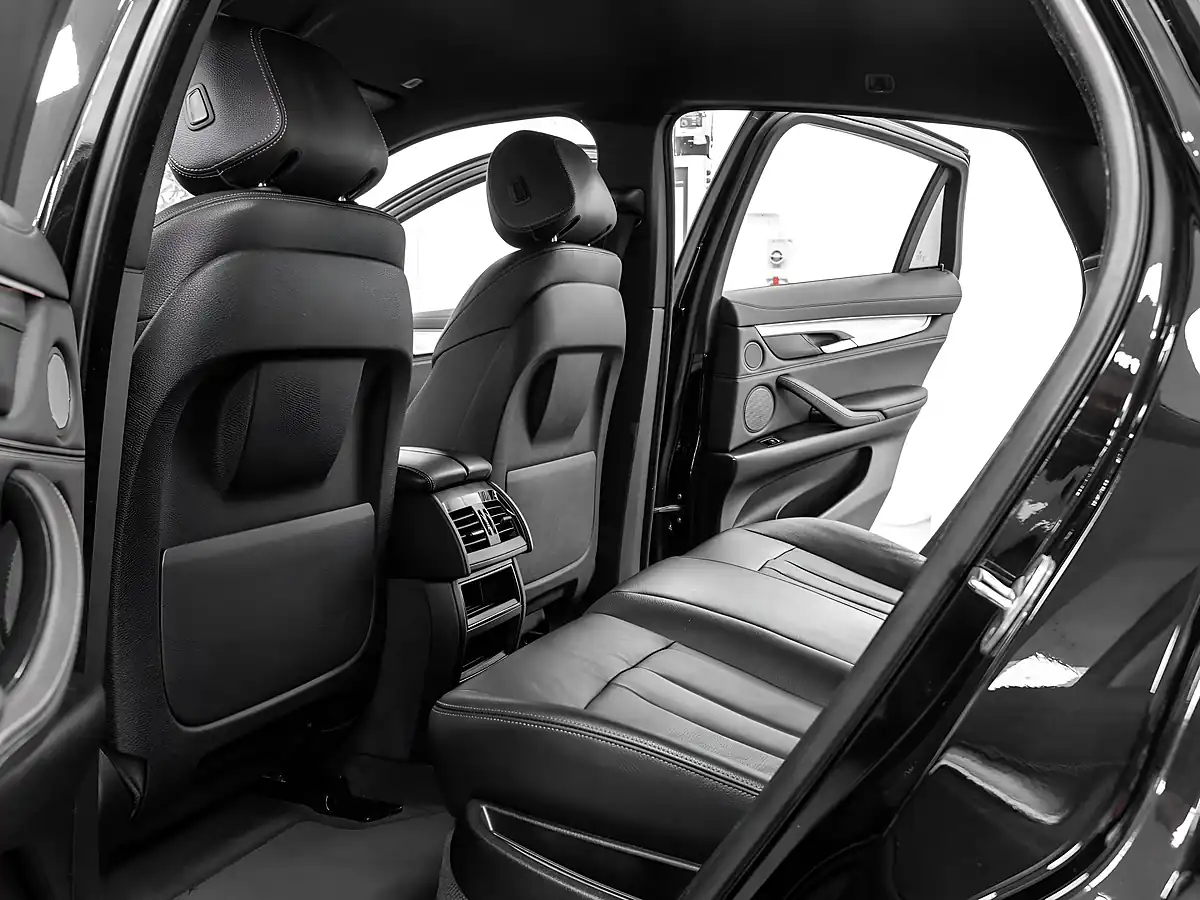 Used 2018 BMW X6 M Sport Black Sapphire - Interior and Exterior details 13
