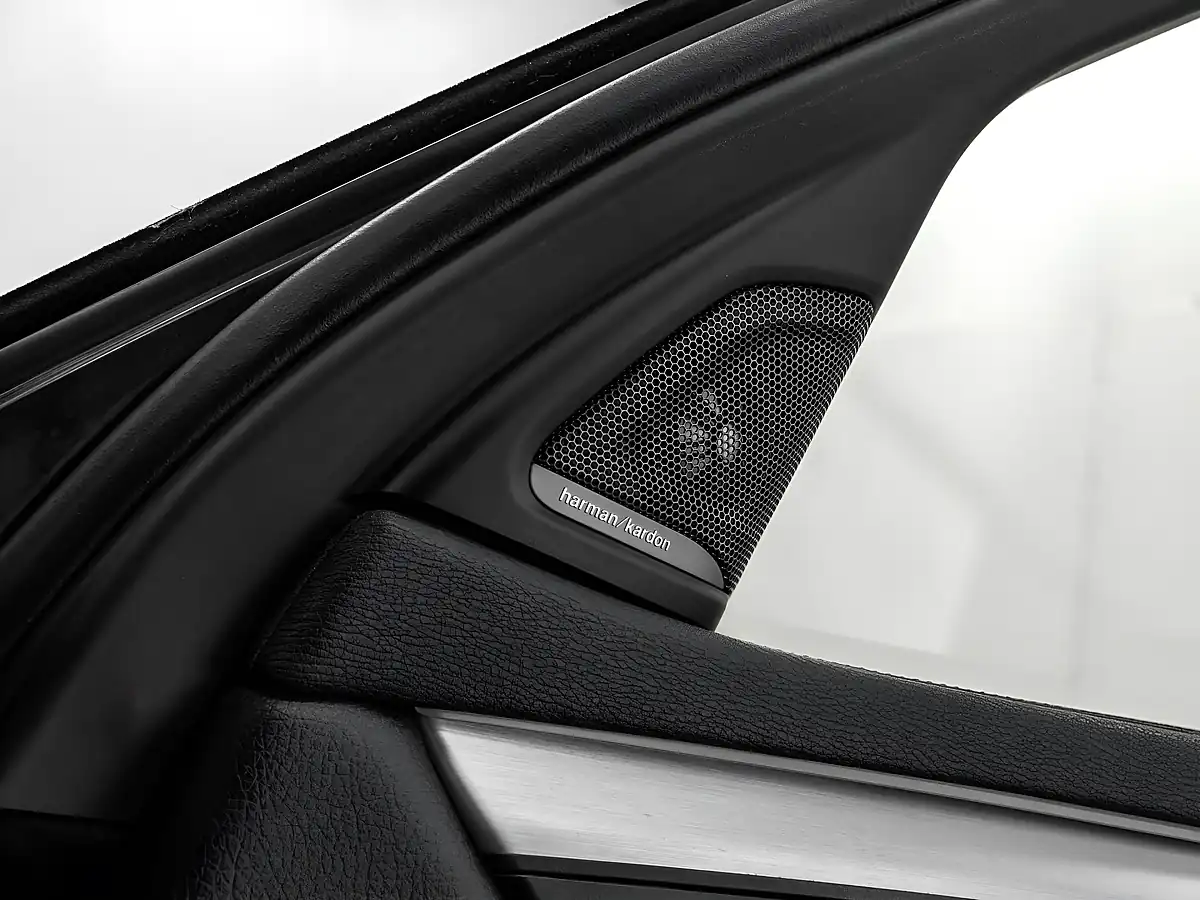 Used 2018 BMW X6 M Sport Black Sapphire - Interior and Exterior details 17