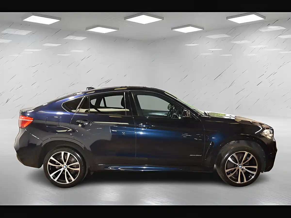 Used 2018 BMW X6 M Sport Carbon Black - Interior and Exterior details 9