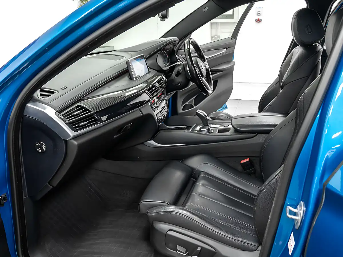 Used 2018 BMW X6 M Sport Edition Long Beach Blue - Interior and Exterior details 11