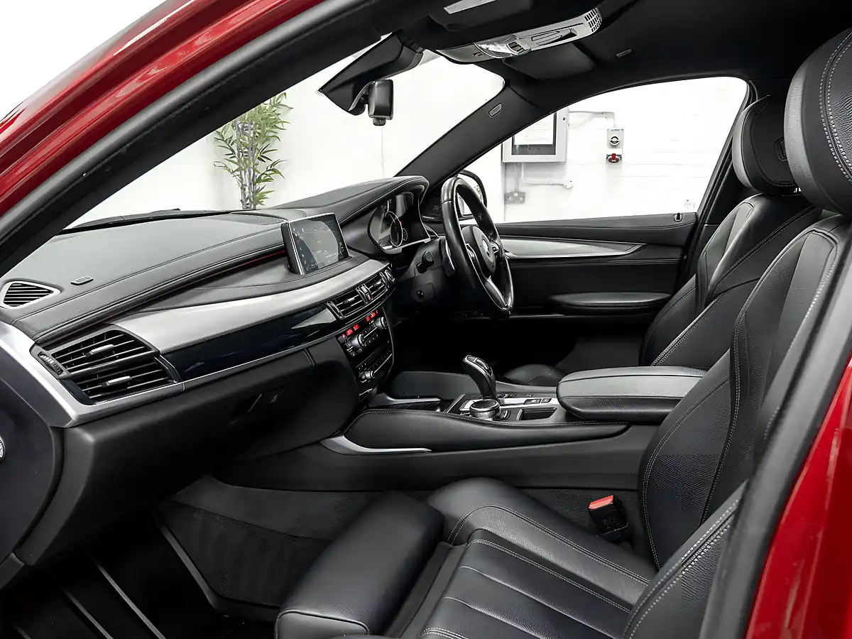 Used 2018 BMW X6 M Sport Flamenco Red Xirallic - Interior and Exterior details 13