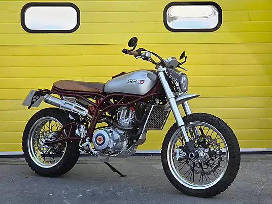2018 CCM Spitfire Scrambler