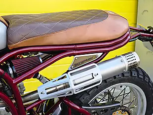 Used 2018 Ccm Spitfire Scrambler Gold - Interior and Exterior details 18