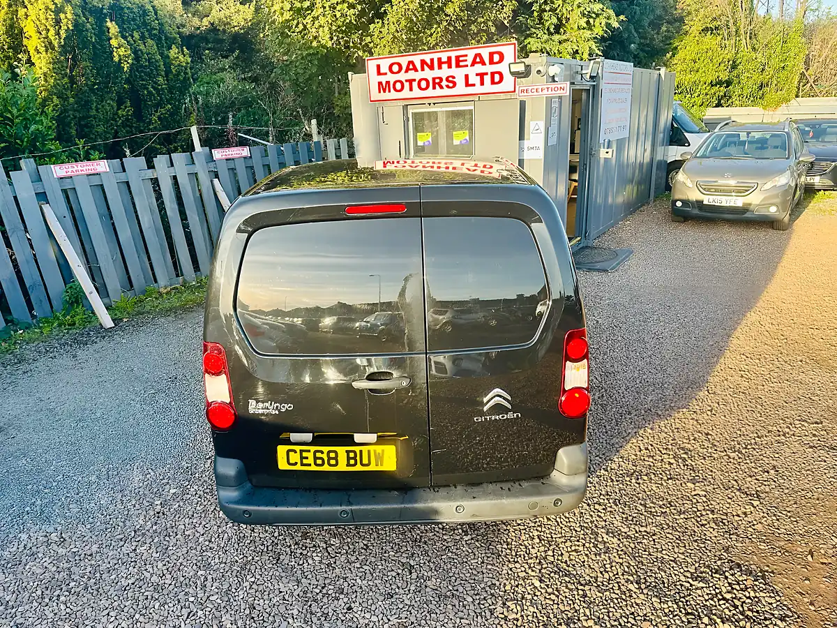Used 2018 Citroen Berlingo 625 Enterprise Black - Interior and Exterior details 12