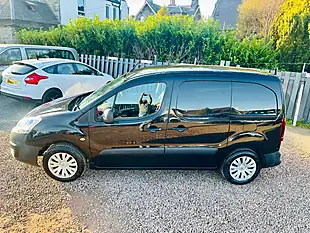 Used 2018 Citroen Berlingo 625 Enterprise Black - Interior and Exterior details 8