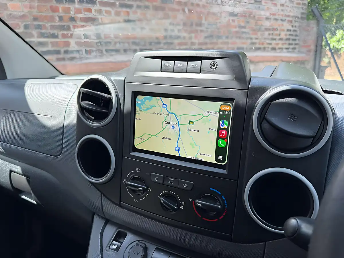 Used 2018 Citroen Berlingo 625 Enterprise Blue Silver - Interior and Exterior details 12