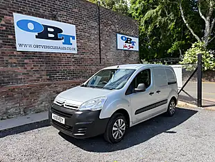 Used 2018 Citroen Berlingo 625 Enterprise Blue Silver - Interior and Exterior details 4
