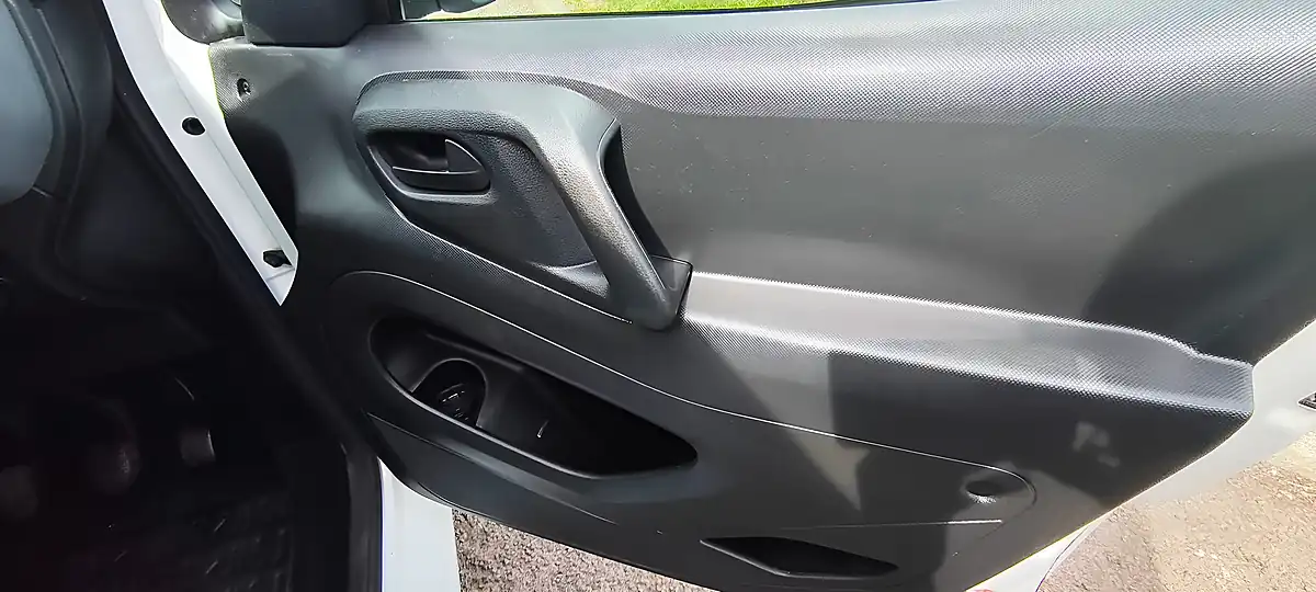 Used 2018 Citroen Berlingo 625 Enterprise Panel Van White - Interior and Exterior details 10