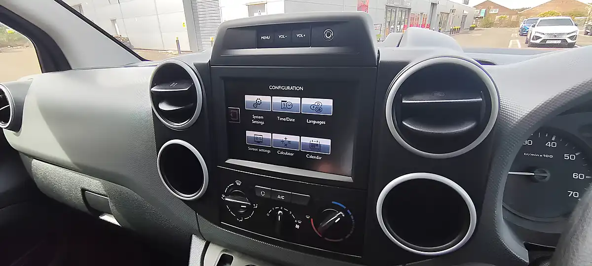 Used 2018 Citroen Berlingo 625 Enterprise Panel Van White - Interior and Exterior details 13