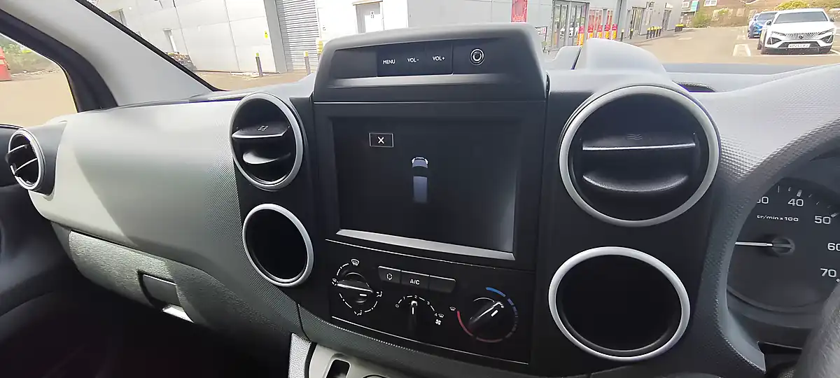 Used 2018 Citroen Berlingo 625 Enterprise Panel Van White - Interior and Exterior details 14