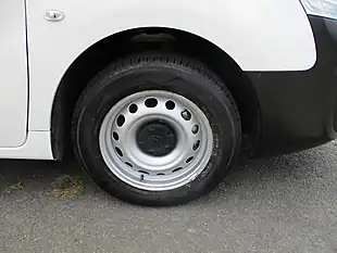 Used 2018 Citroen Berlingo 725 X Crew Van L2 White - Interior and Exterior details 14