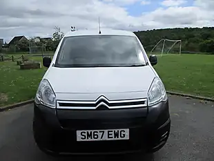 Used 2018 Citroen Berlingo 725 X Crew Van L2 White - Interior and Exterior details 2