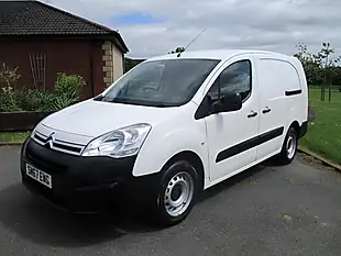 Used 2018 Citroen Berlingo 725 X Crew Van L2 White - Interior and Exterior details 4