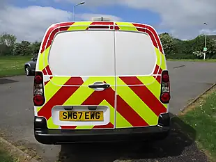 Used 2018 Citroen Berlingo 725 X Crew Van L2 White - Interior and Exterior details 7