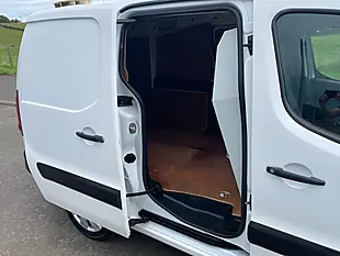 Used 2018 Citroen Berlingo 750 Lx Lwb White - Interior and Exterior details 10