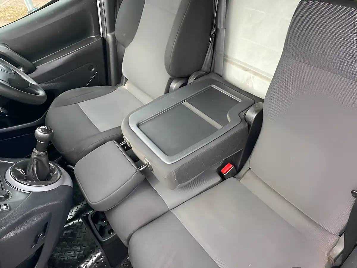 Used 2018 Citroen Berlingo 750 Lx Lwb White - Interior and Exterior details 19