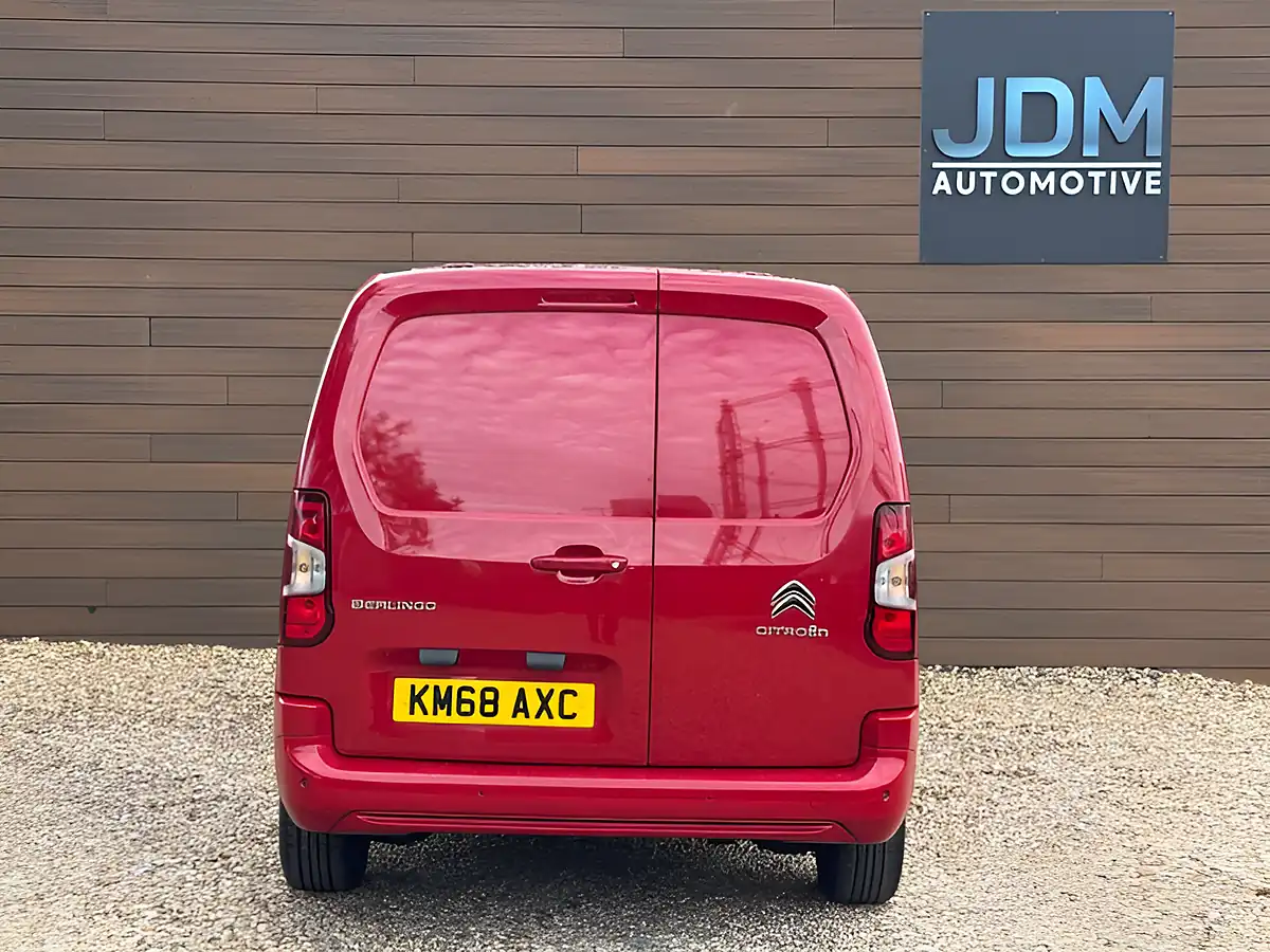 Used 2018 Citroen Berlingo 950 Enterprise Blue Red - Interior and Exterior details 4