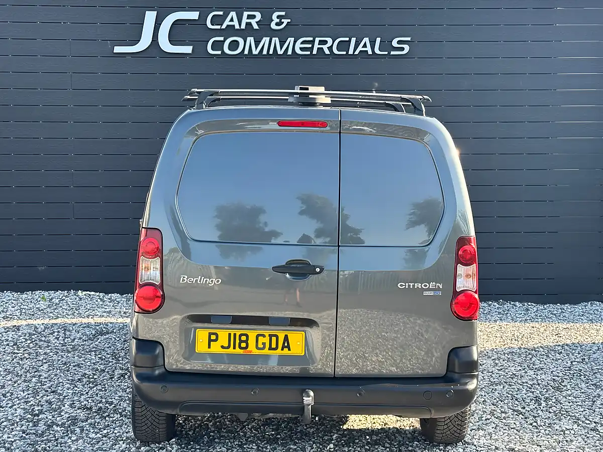 Used 2018 Citroen Berlingo Enterprise Grey - Interior and Exterior details 4
